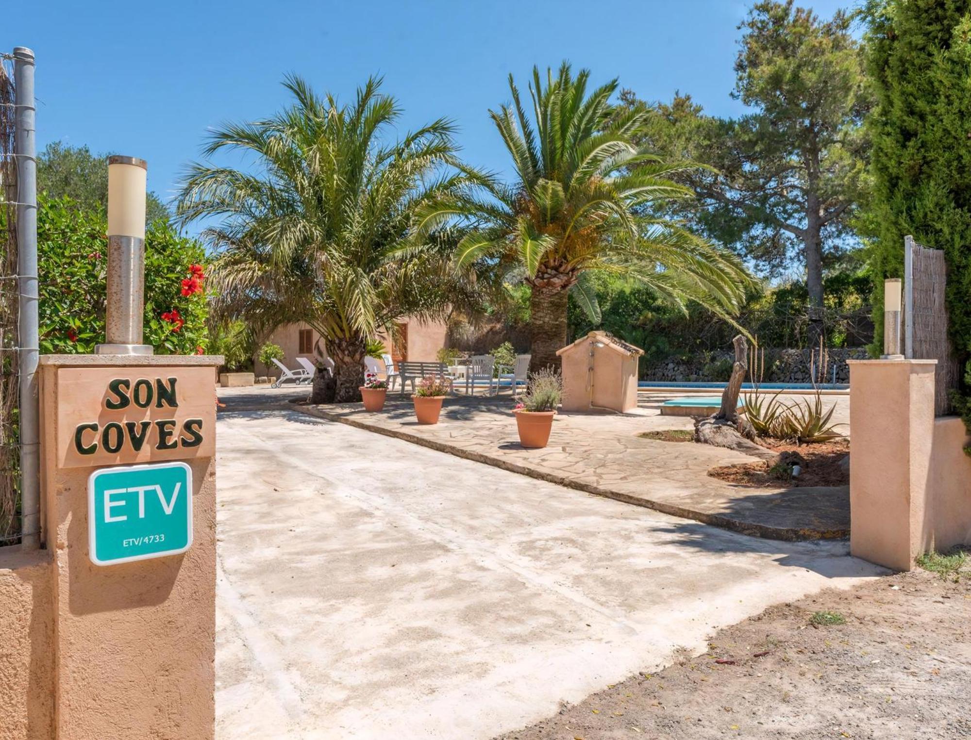 Holiday home Santanyi: Private Pool For 6 In Mallorca